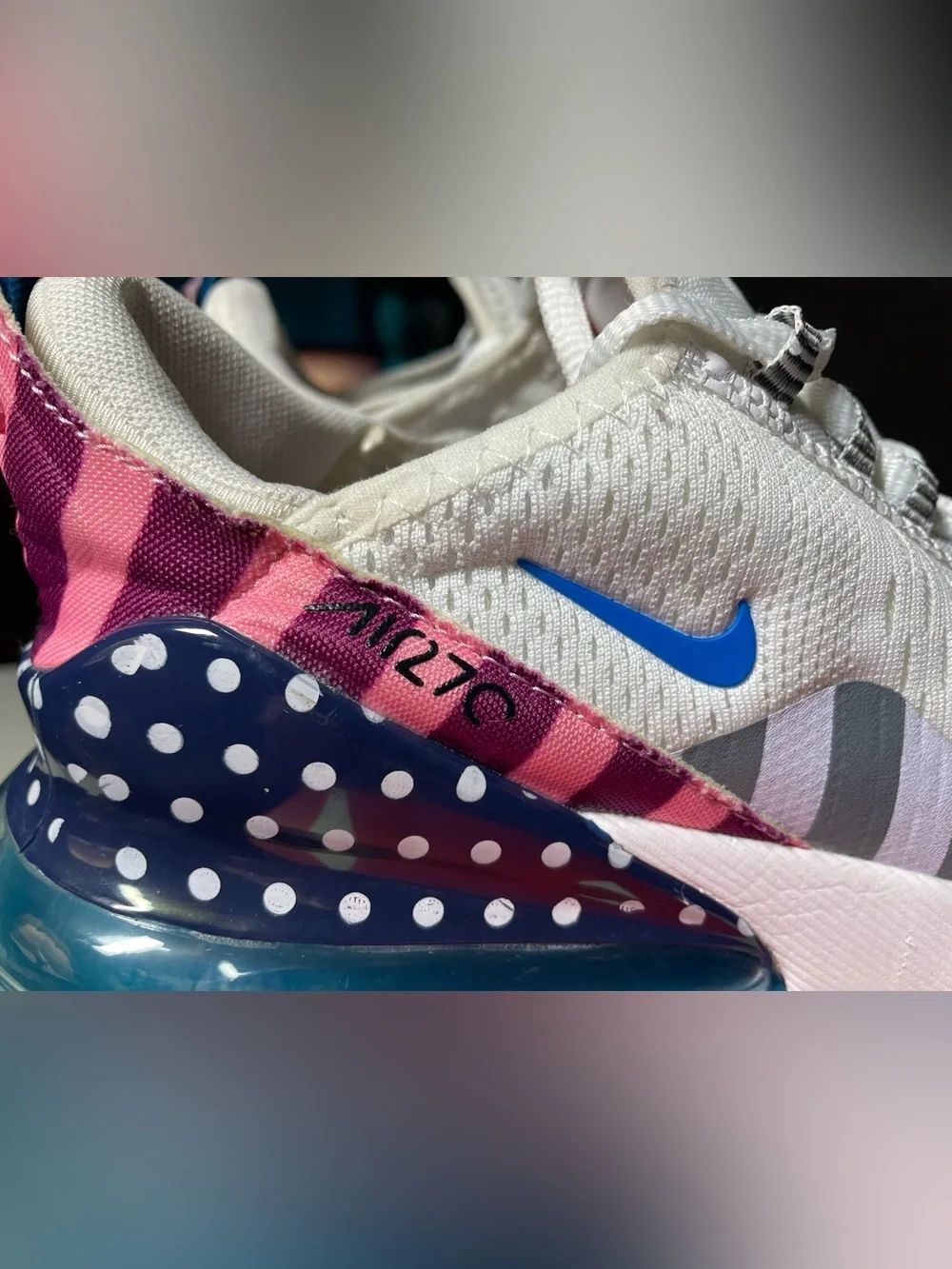 Nike Air Max 270 White with Blue, Pink & Navy Accents 7.5W - 6Y